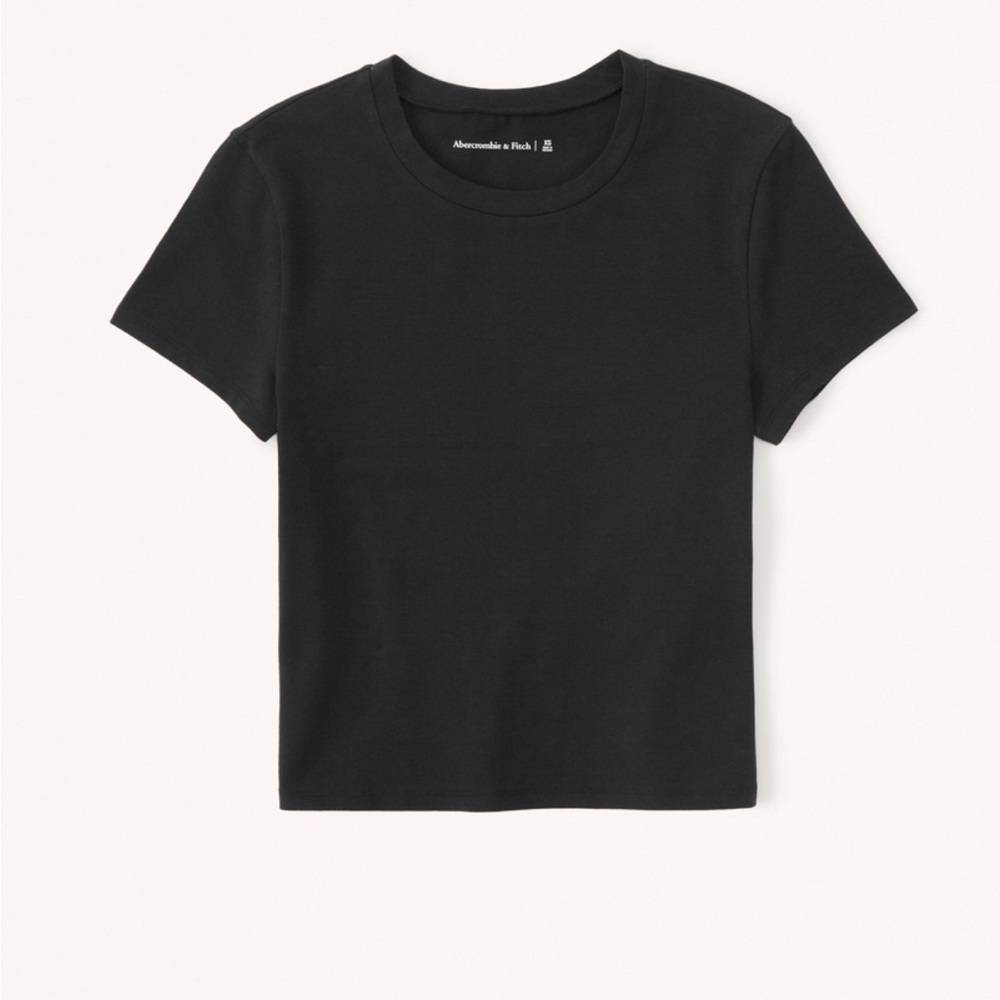 Abercrombie & Fitch Black T-Shirt